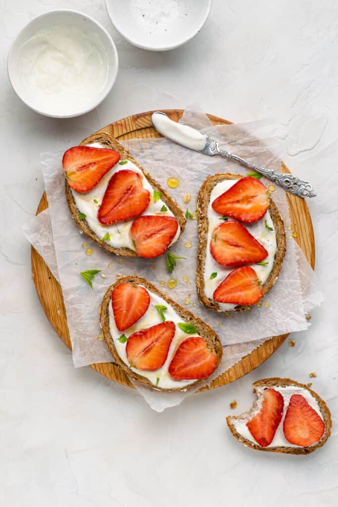 Strawberry Coconut Sandwich